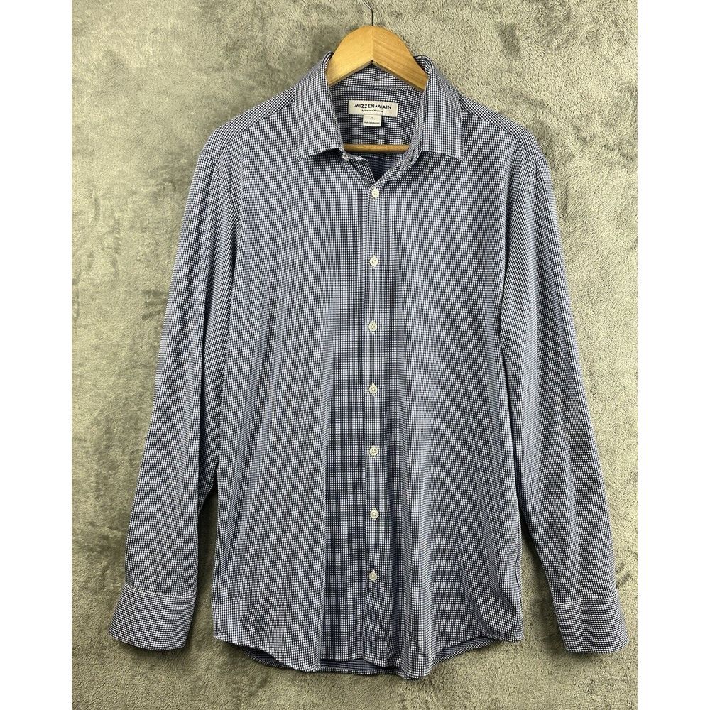 Mizzen+Main Navy Patterned Button-Down Shirt